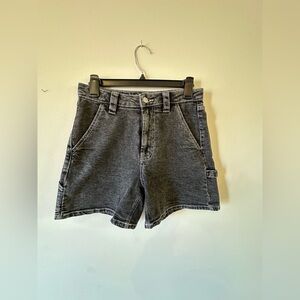 Black acid wash workwear shorts women’s size 4